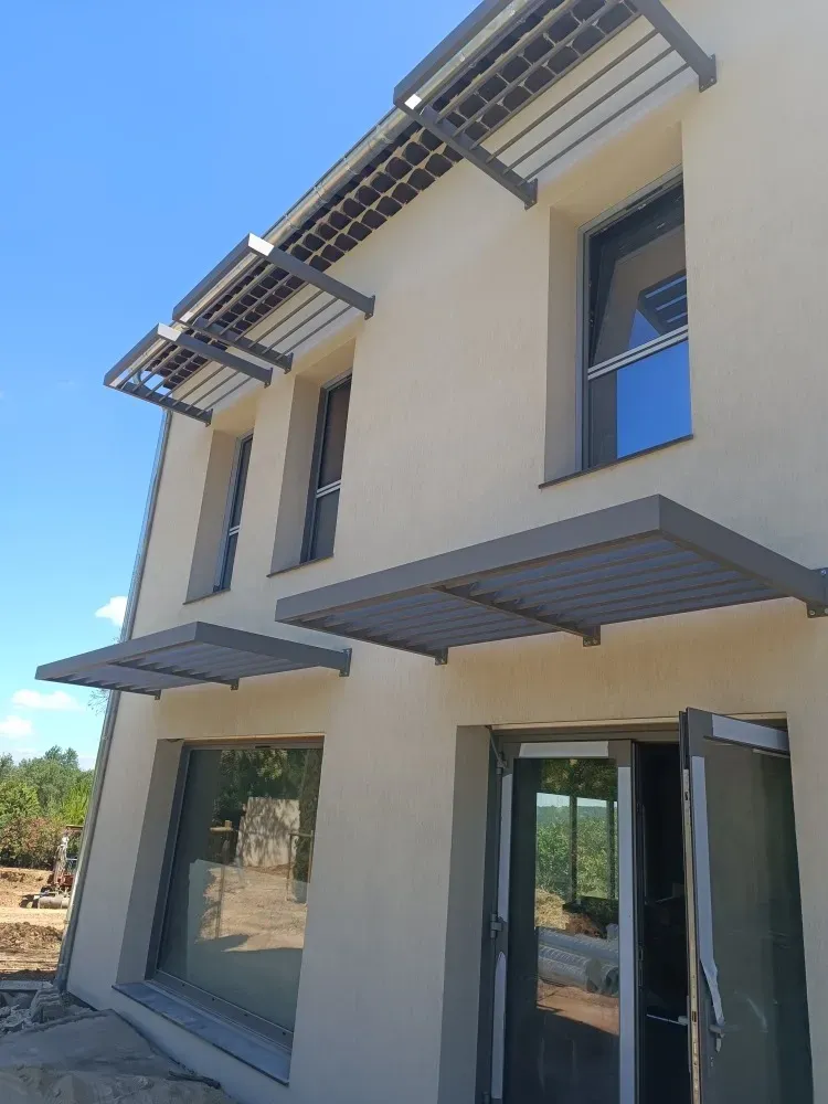 pose de pergola bioclimatique alu def service (4)